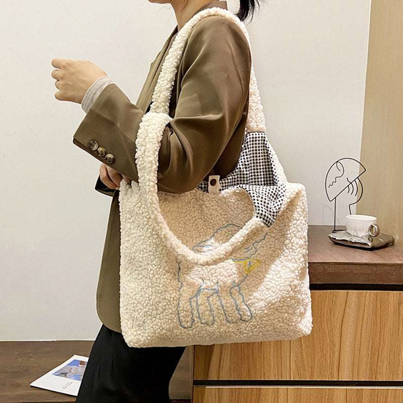 Elegant Winter Shoulder Bag for Stylish Women's Shopping