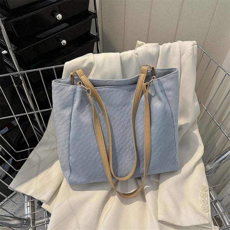 Fashionable Urban Shoulder Bag for Women with Large Capacity