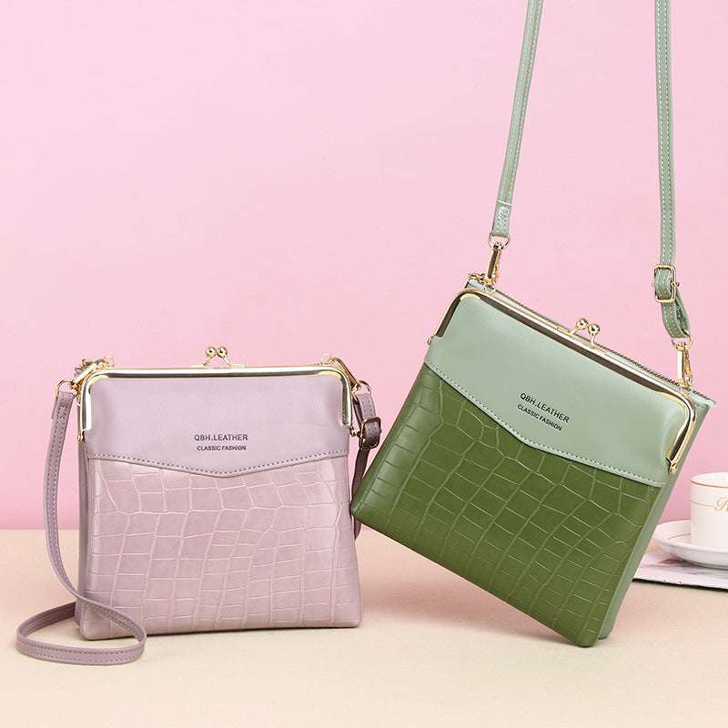 Alligator Pattern Lock Shoulder Bag for Women