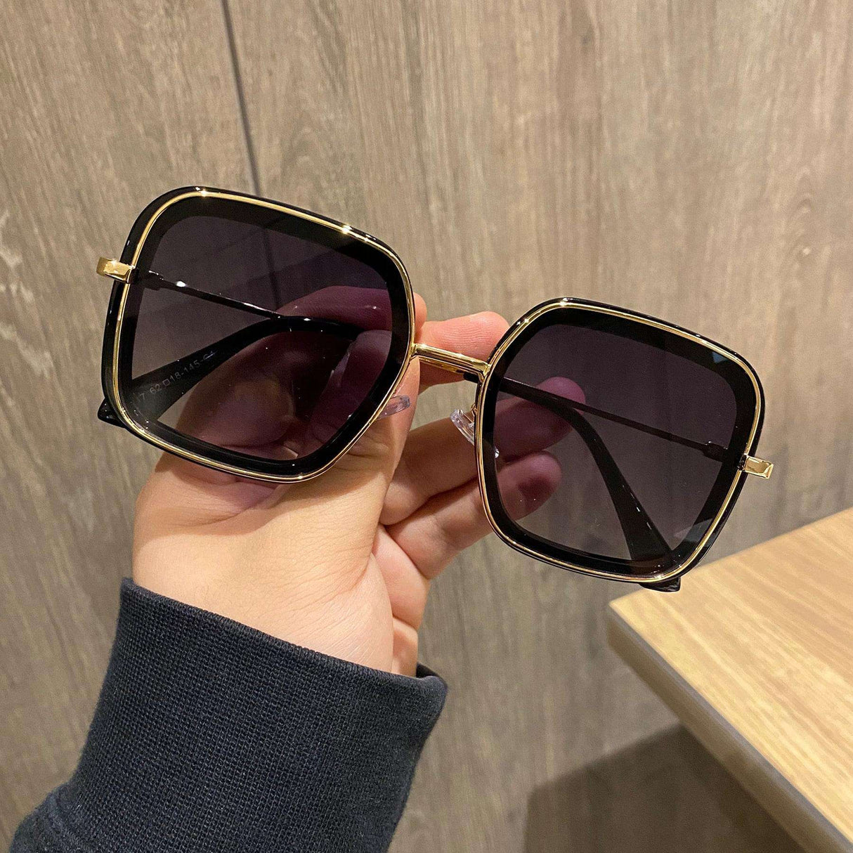 Bold Brown Retro Square Frame Sunglasses