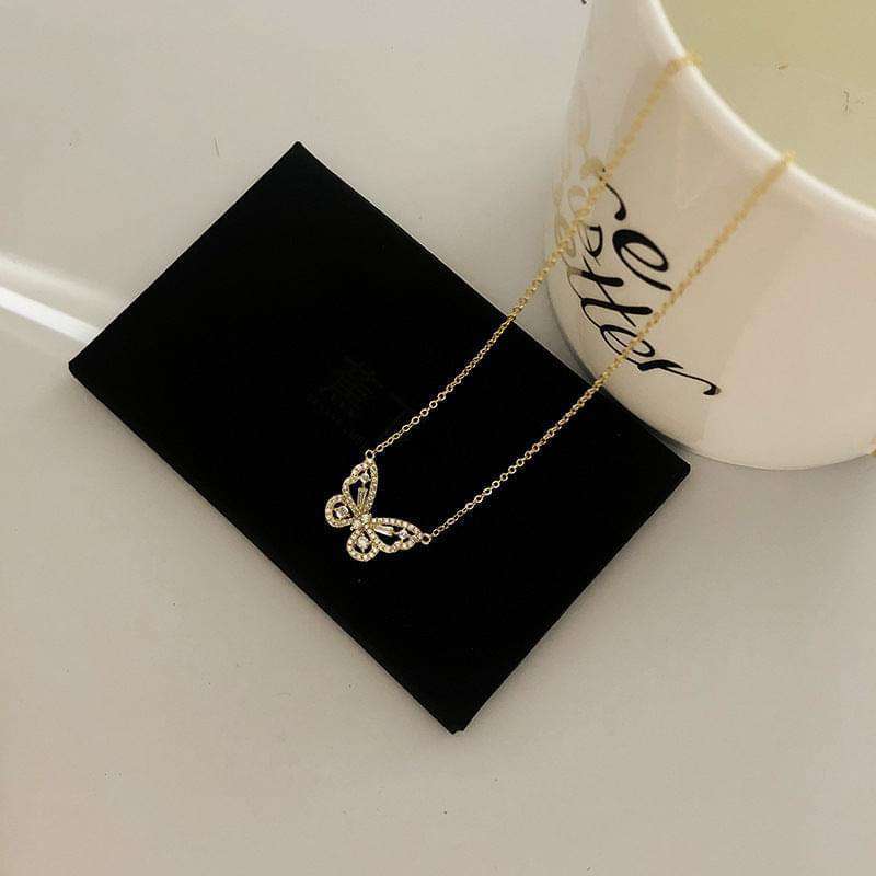 Elegant Hollow Butterfly Pendant Necklace