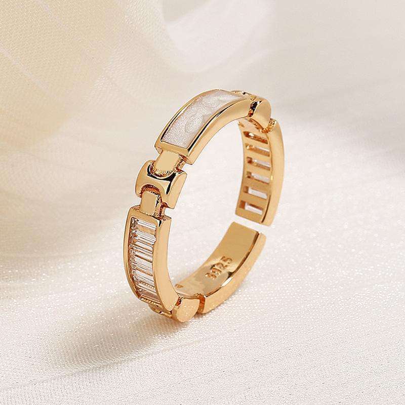 Luxurious Champagne Gold Bone-Inspired Ring