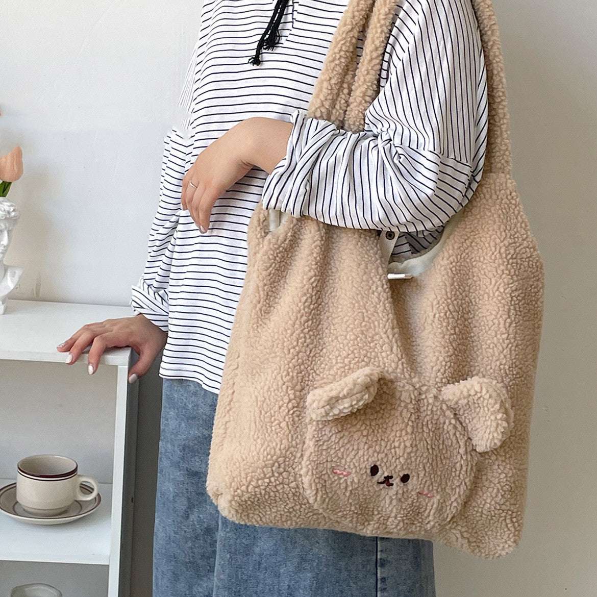 Cozy Plush Cartoon Bear Shoulder Bag for Women