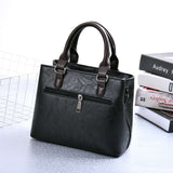 Elegant and Simple Ladies Handbag for Casual and Stylish Occasions