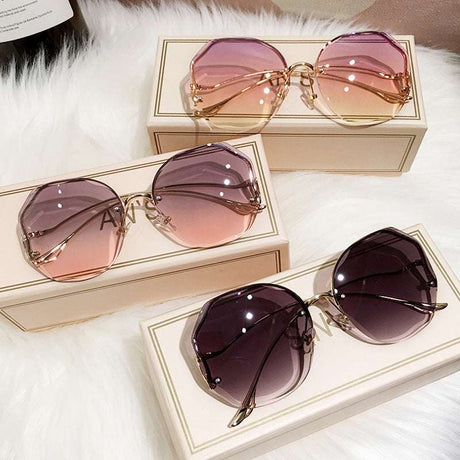 Fashionable UV Protection Sunglasses