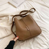 Retro Soft Leather Crossbody Bag with Sandwich Pocket