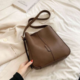 Retro Soft Leather Crossbody Bag with Sandwich Pocket