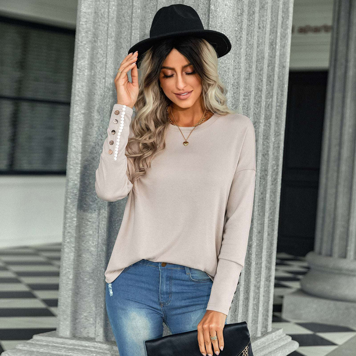 Stylish Loose Fitting Solid Color Top