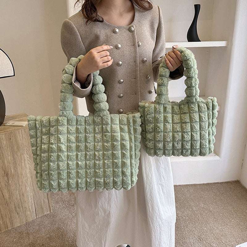 Stylish Plush Handbags in Korean Winter Fashion with High Capacity