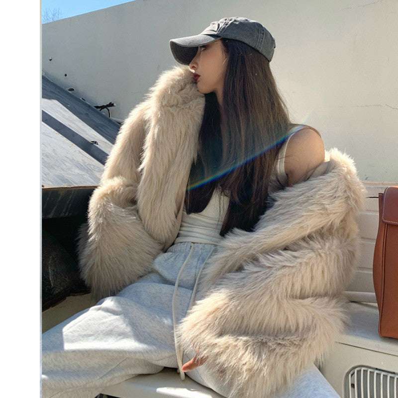 Warm Hooded Faux Fur Jacket for Casual, Relaxed Style